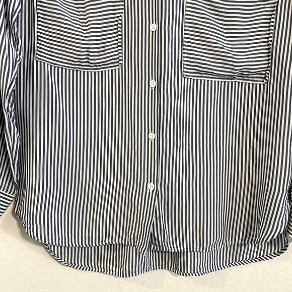 Zara Women’s Button Front Shirt Small Blue Classic Striped Lightweight Causal - Picture 8 of 16
